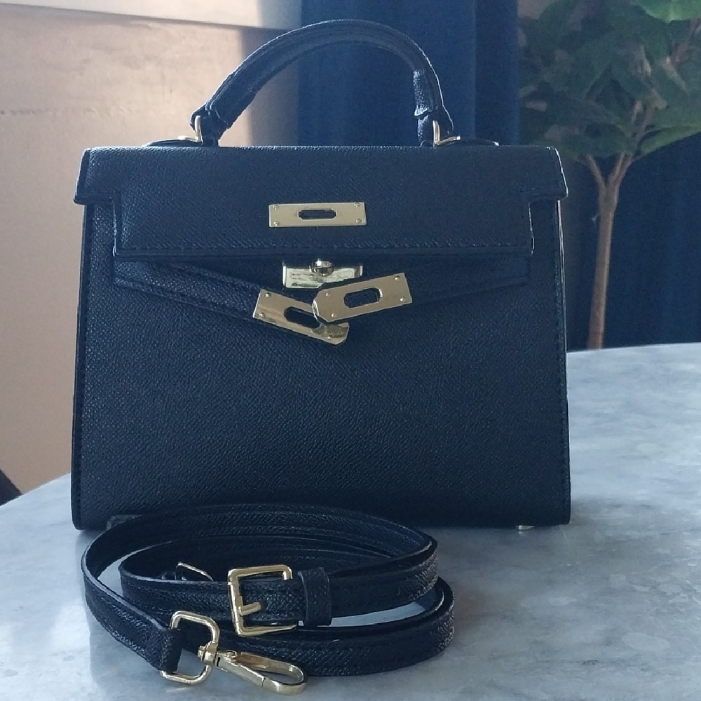 BRAND NEW NEVER WORN Classic Mini Top-Handle Bag Purse Crossbody + Extra Strap
